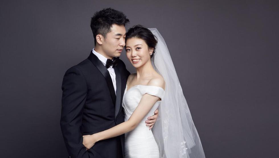 高清:国乒崔庆磊晒婚纱照 婚礼现场大牌云集