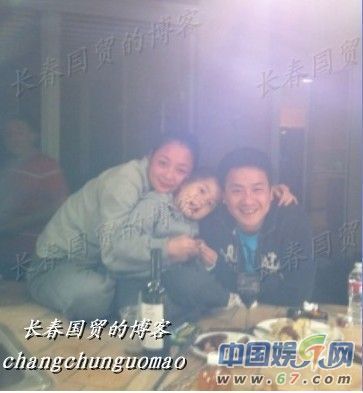 连奕名与前妻六岁女儿曝光 杨若兮当现成后妈