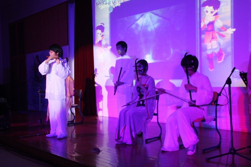 音乐会现场版九儿 3069269_980x1200_0.jpg