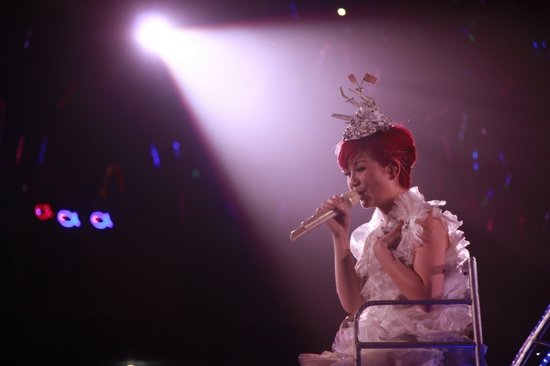 林忆莲唱哭全场的歌有哪些 3204539_550x550_0.jpg