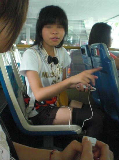 中学生迎新穿黑丝