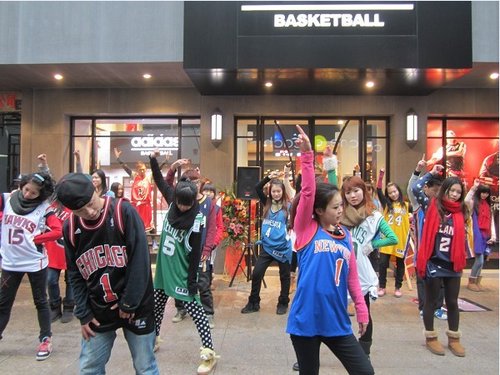 全国首家阿迪达斯篮球店1月15日隆重开幕
