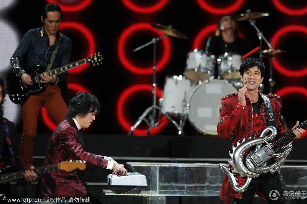  2012春晚 ,你被谁秒到了? 王力宏 还是陈坤?还是