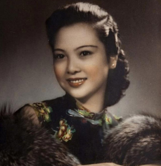 中西方旗袍美女<em>照片集锦</em> | 合肥在线