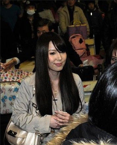 2012上海国际成人展开幕 日本女优现场助阵