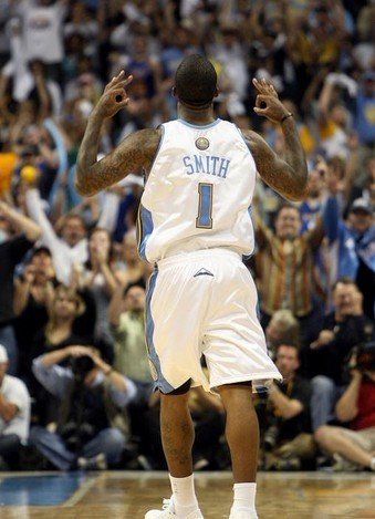 30大球员手势：科比詹皇霸气 <wbr>基德穆大叔经典