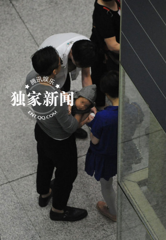 <em>邓超孙俪</em>儿子<em>照片</em> <em>邓超孙俪</em>孩子多大 <em>邓超孙俪</em>