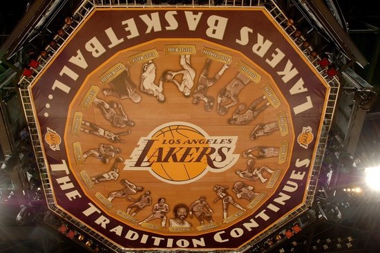 历史传承瞬间:皮尔斯阿伦领衔 紫金王朝上榜_新闻中心_中国江门网