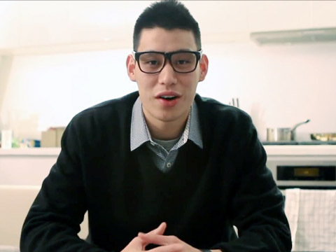 的林书豪戴上<em>眼镜</em>