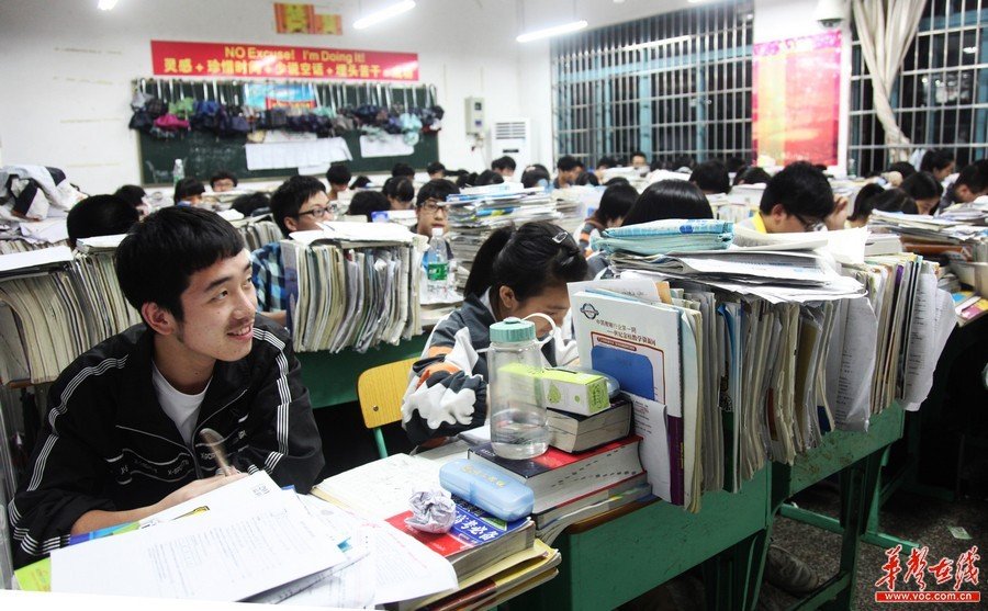 衡阳高三学生最后一晚自