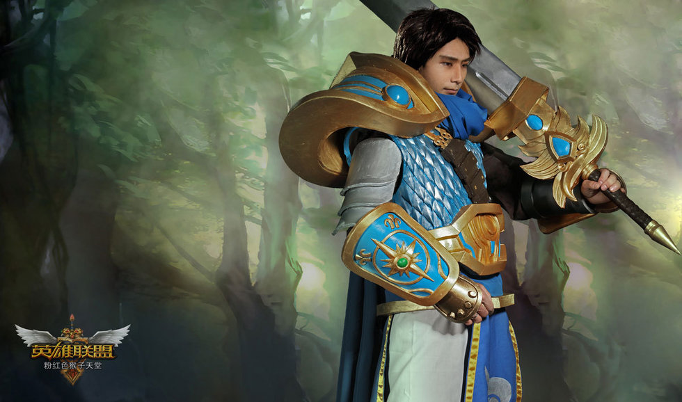 <em>狐女</em>与基友同台竞技!英雄联盟超专业COS - 动