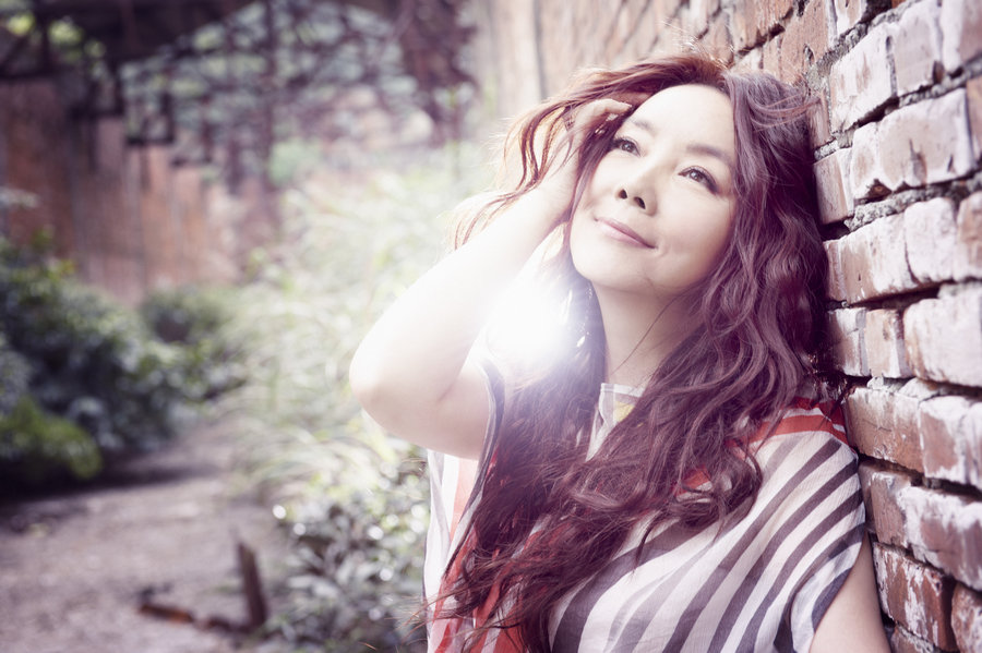 辛晓琪新歌《无声情歌》mv首播齐秦跨刀献声