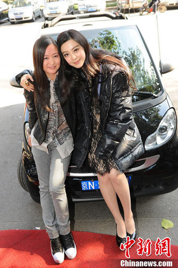 电影人程<em>青松</em>爆<em>女</em>导演李玉为同性恋 深爱范冰