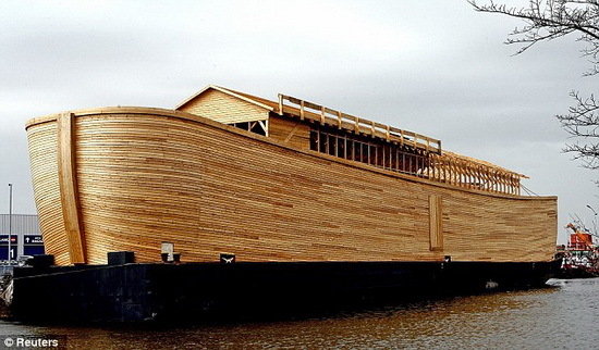 【转载】荷兰男子建造真实比例诺亚方舟 计划奥运会航行