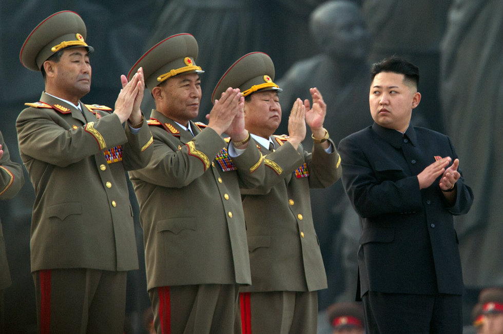 高清:朝鲜军方二号人物李英浩被解职