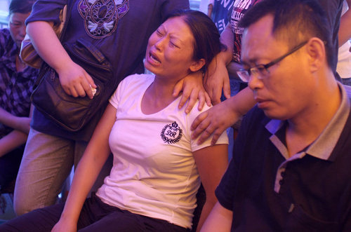 8岁男孩<em>水上乐园</em>玩耍+被吸入排水管身亡