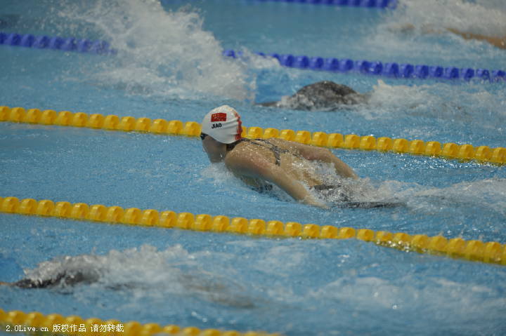 高清:女子200米蝶泳 焦刘洋破纪录夺冠-奥运会