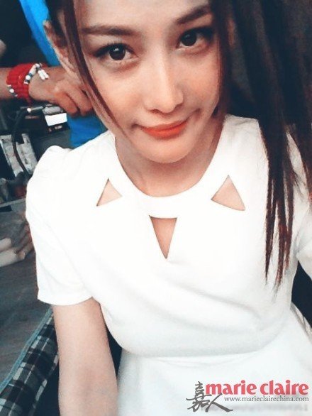 TVB小生吴卓羲恋 上张馨予  微博人气大PK_女