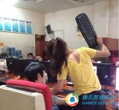 武汉大学生染上网瘾 荒废学业无法毕业3年来杳
