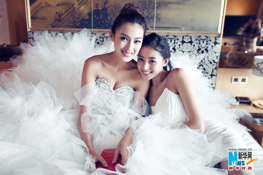 高清：孙悦爱妻自曝婚纱照 见证爱情求祝福图片