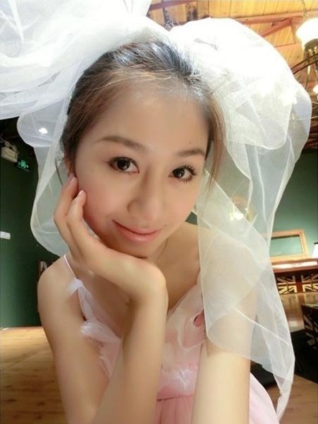 高清：孙悦爱妻自曝婚纱照 见证爱情求祝福图片