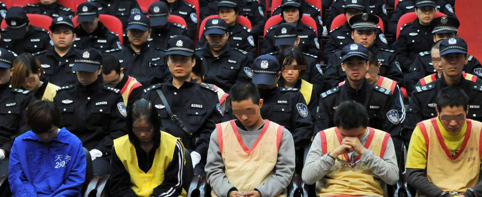 高清：广州最大酒托案开审 主犯获刑13年图片