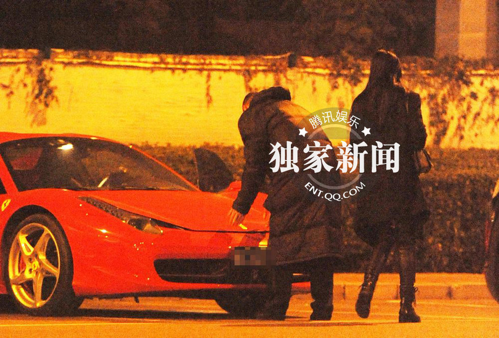 独家：刘亦菲获保安相助 大方付小费酬谢对方图片