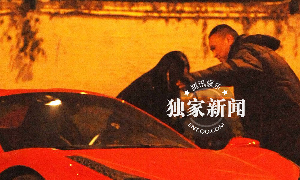 独家：刘亦菲获保安相助 大方付小费酬谢对方图片