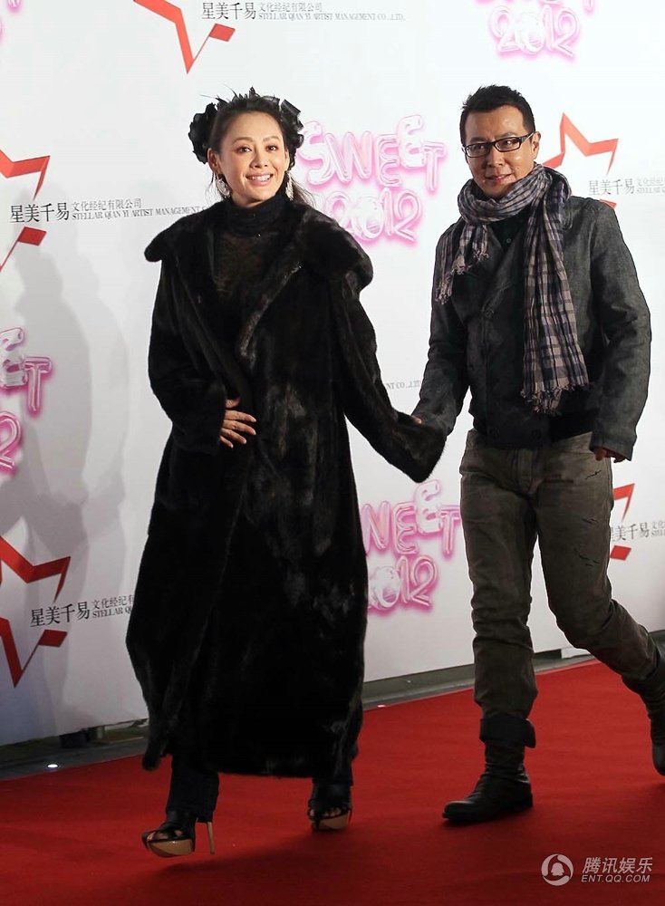 高清:星美千易周年庆典 众演员大跳“骑马舞”图片