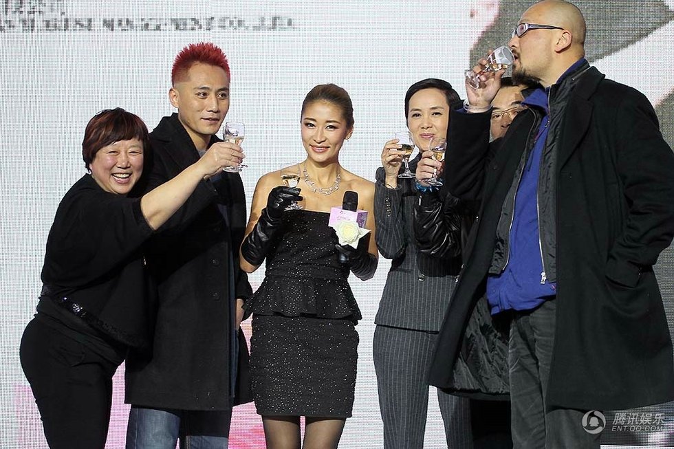 高清:星美千易周年庆典 众演员大跳“骑马舞”图片