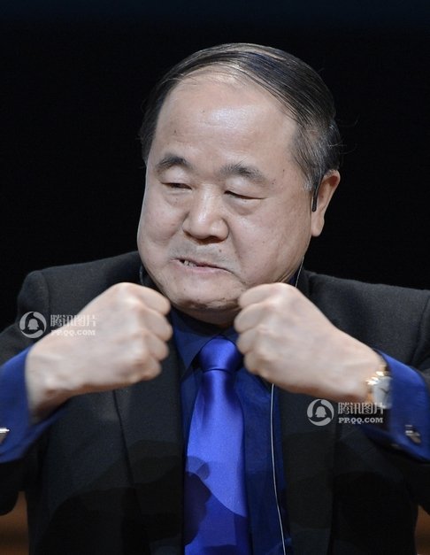高清：莫言与瑞典华人包饺子 称有回家的感觉图片