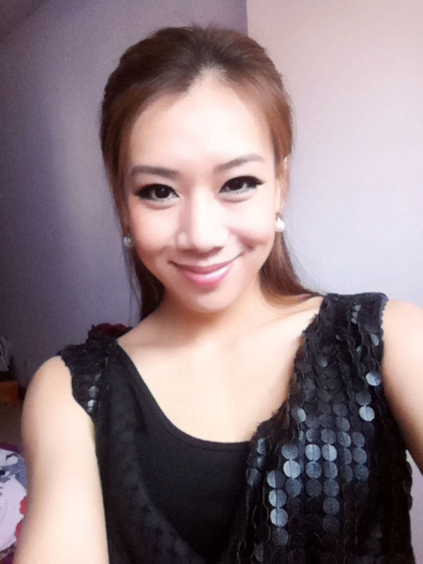 高清：马拉松美女华丽蜕变 性感女郎推广运动图片
