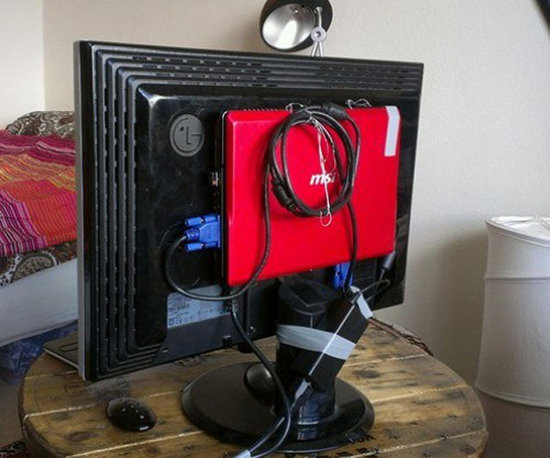 东方网-东方游戏-囧图:二货<em>青年</em>欢乐多 宅男秀