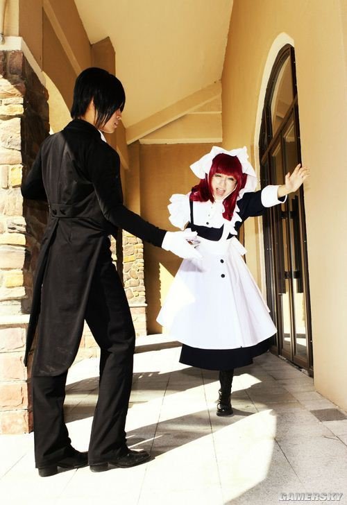 东方网-东方游戏-可爱萌妹黑丝超短裙《黑执事