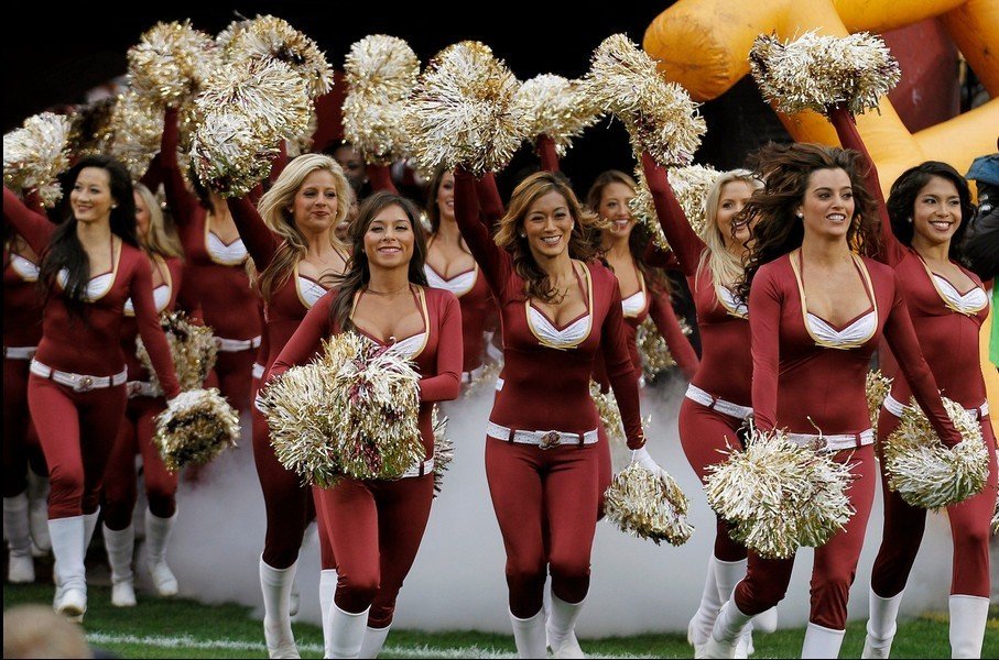 NFL啦啦队美女热舞 亚裔宝贝惊艳登场 - 体育世界 - 新西兰中文网