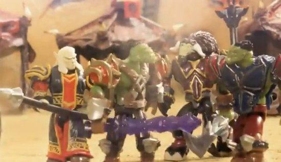 东方网-东方游戏-玩具也疯狂 魔兽世界积木定格