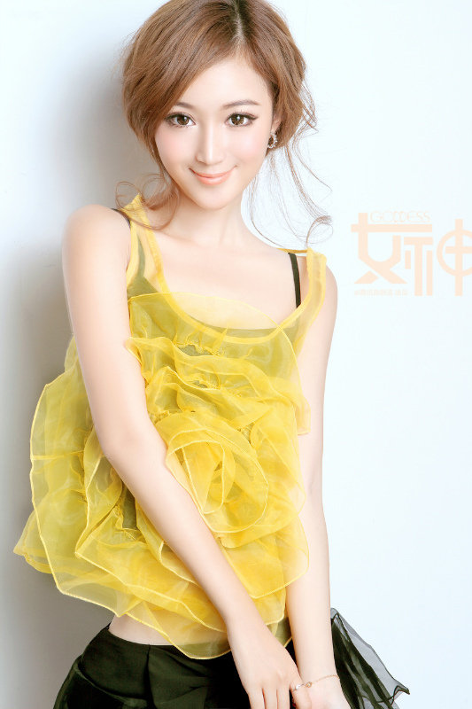 东方网-东方游戏-白色的森林<em>精灵 女神</em>孙心娅自