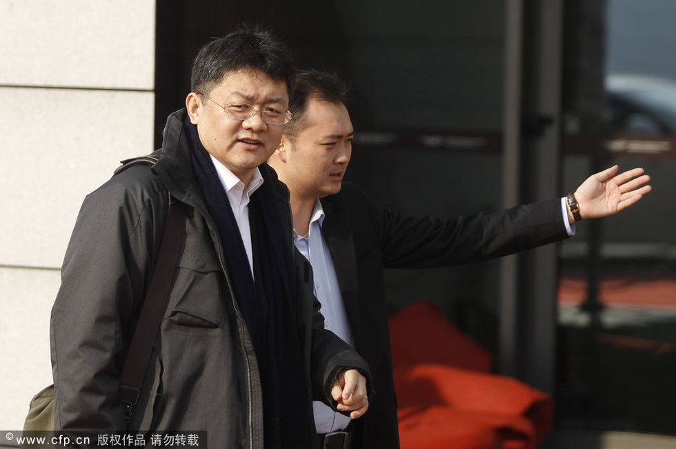 古力婚礼现场曝光 亲朋好友前来祝贺图片_喝小酒的 ...