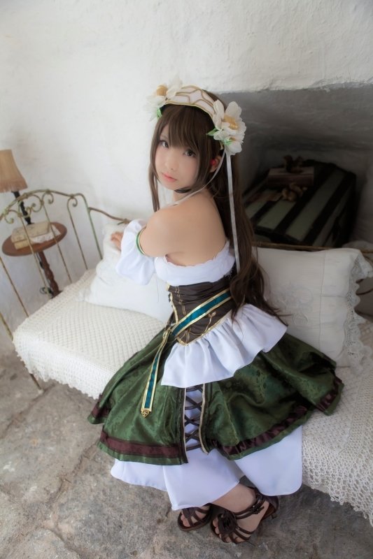 东方网-东方游戏-宅男的最爱 <em>肉感</em>型萝莉<em>女仆</em>装