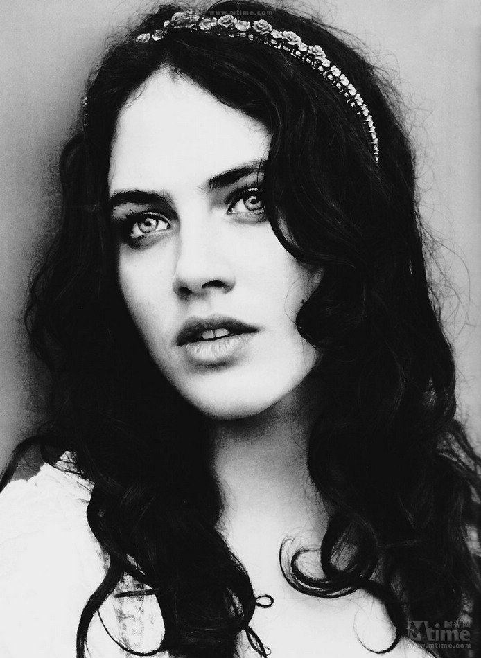 5758900_980x1200_0.jpg