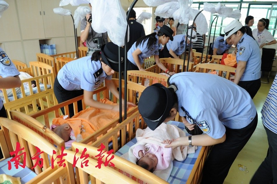 广东破获特大贩婴案 解救12婴儿抓获33人