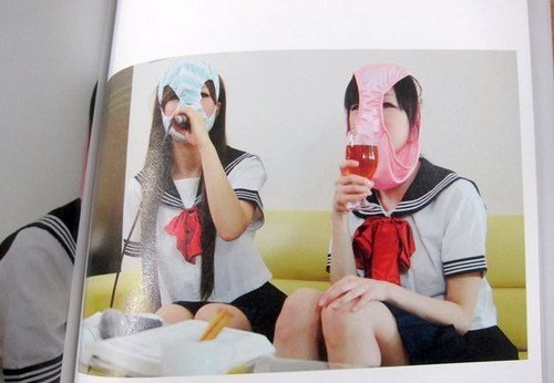 东方网-东方游戏-少女内裤蒙脸 日本情人节发售