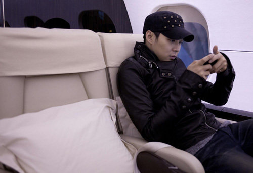 芒果元宵喜乐会:朴有天中国首秀 谢娜小品催泪