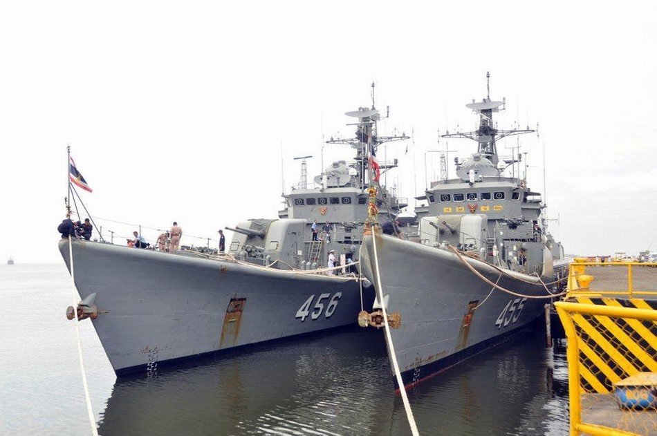 泰国海军访问菲律宾军舰全是中国造(组图)