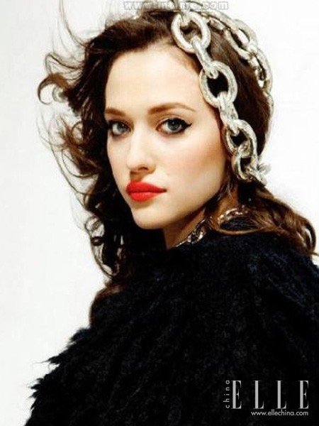 <em>破产姐妹</em>MAX女神之路大起底 F罩杯横扫演艺