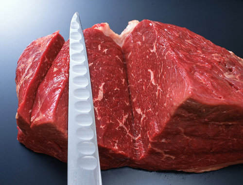 牛肉市场乱象 五香肉实为老母猪肉