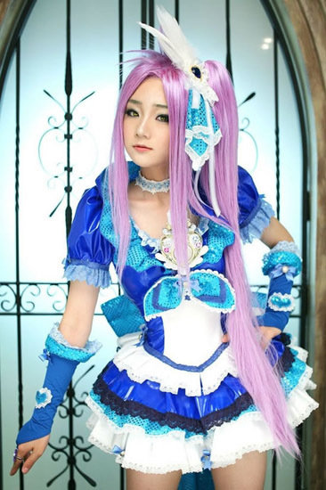 光之美少女是人气幼女向动画《光之美少女》中