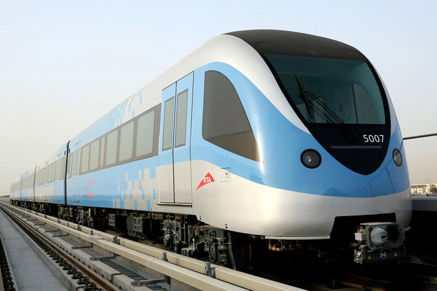 华西村人均收入_人均铁路(3)