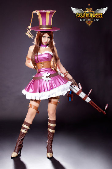 继<em>柚柚</em>的女警cos之后+英雄联盟(<em>微博</em>)美女玩家