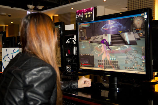 东方网-东方<em>游戏</em>-<em>成人</em>网游线下活动引热议 30位